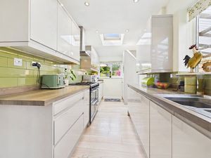 Kitchen- click for photo gallery
